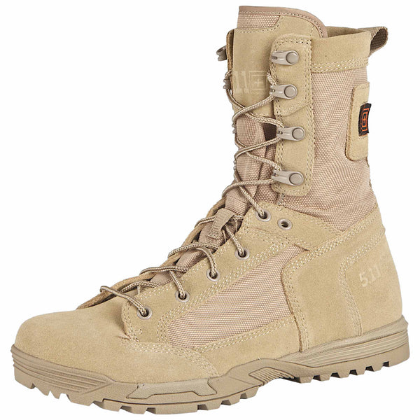 Skyweight Boot in Coyote