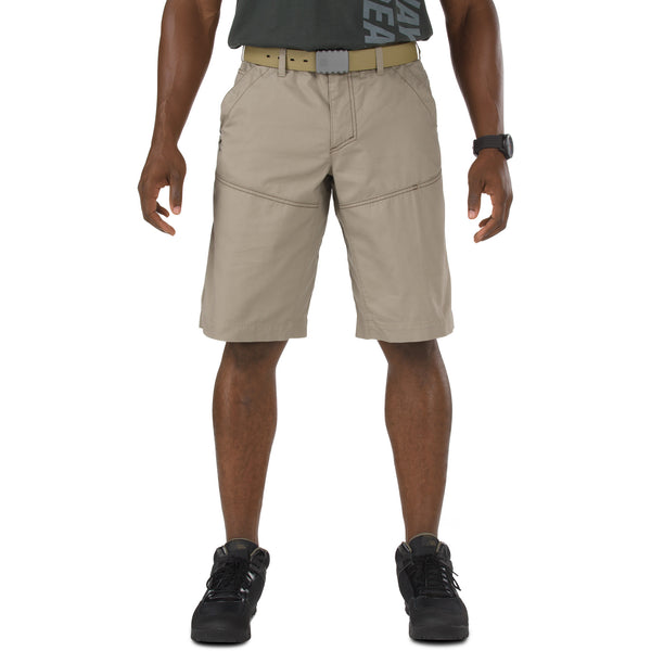 Switchback Short in Charcoal